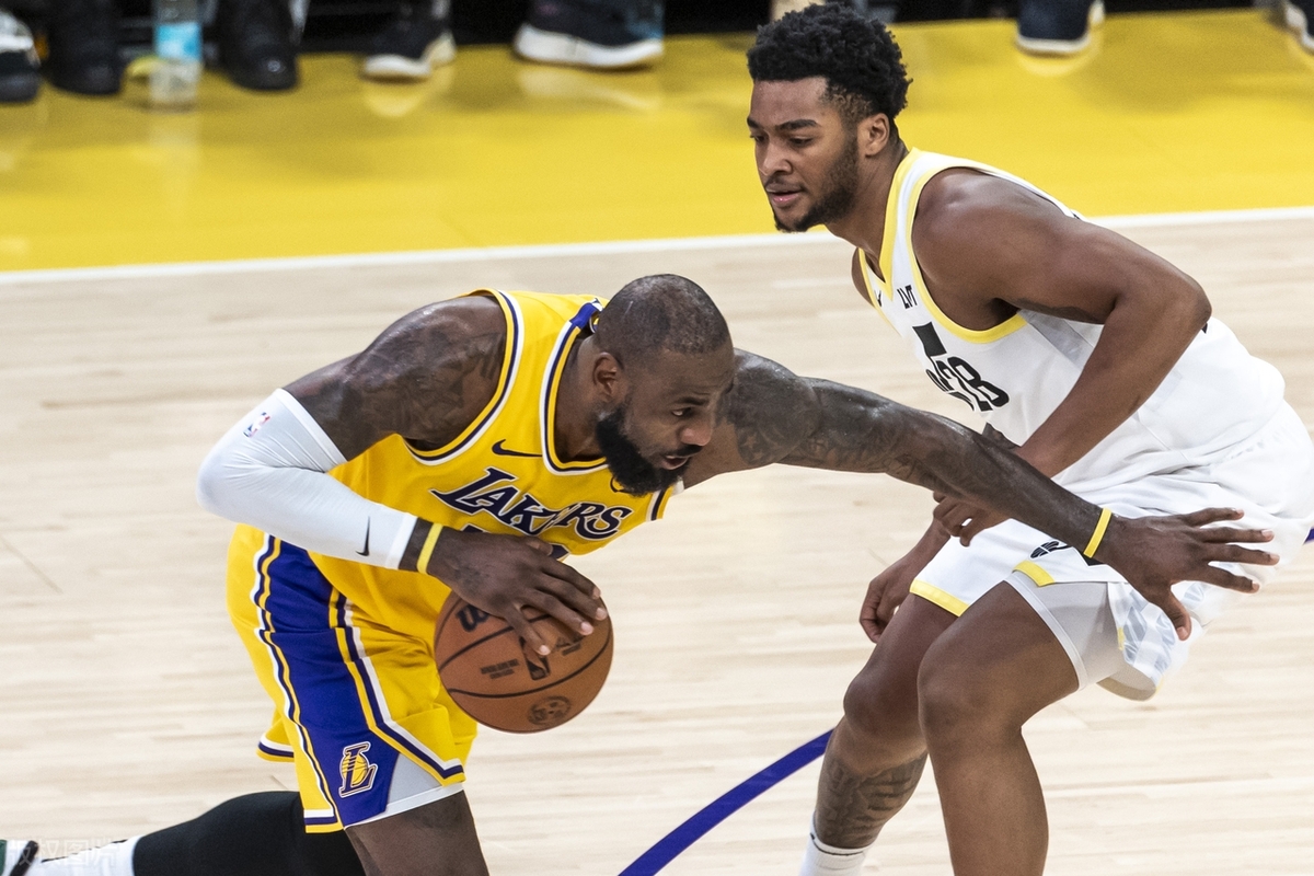 关于詹姆斯迎来五赛季高光表现，皇家马德里球迷沸腾！的信息