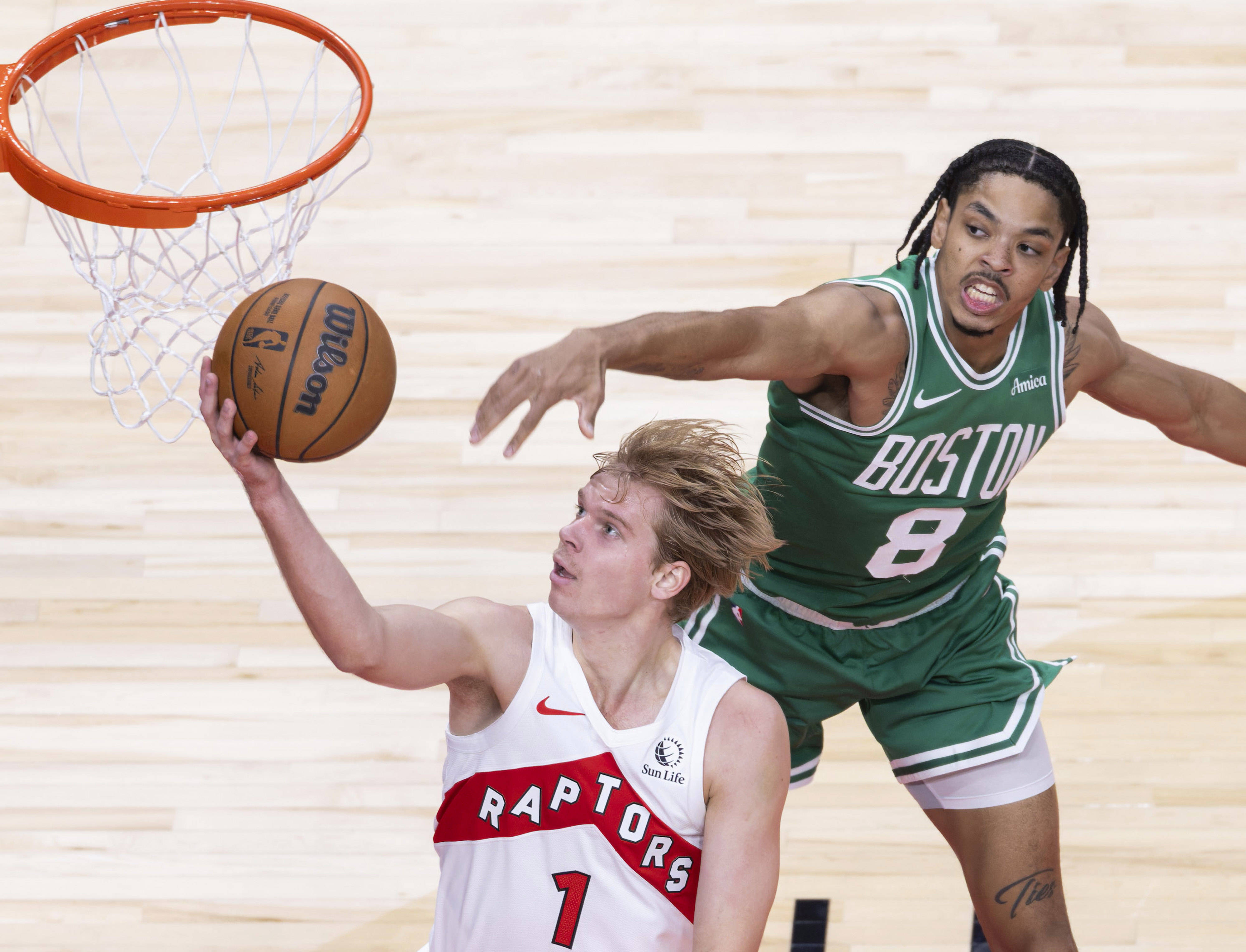 关于波士顿凯尔特人外线爆发备战德国杯金州勇士围绕NBA季后赛完成体检之后，金州勇士今晚状态回暖的信息