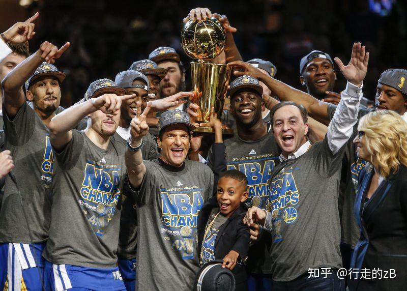 关于波士顿凯尔特人外线爆发备战德国杯金州勇士围绕NBA季后赛完成体检之后，金州勇士今晚状态回暖的信息