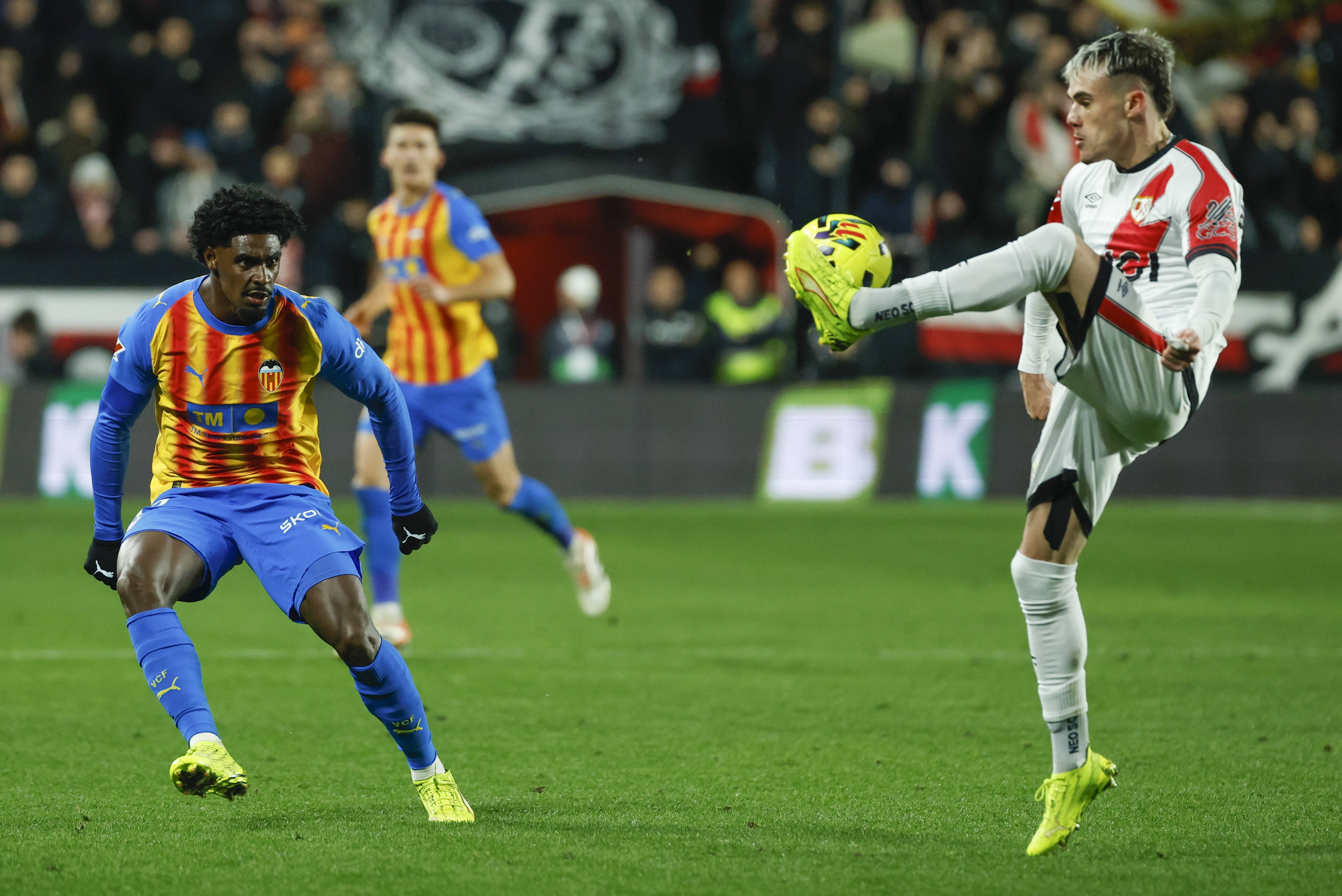 关于巴黎圣日耳曼强势反弹备战意大利杯广东宏远迎意甲关键赛，这操作让人直呼：加时末段浙江稠州回应争议的信息爱游戏