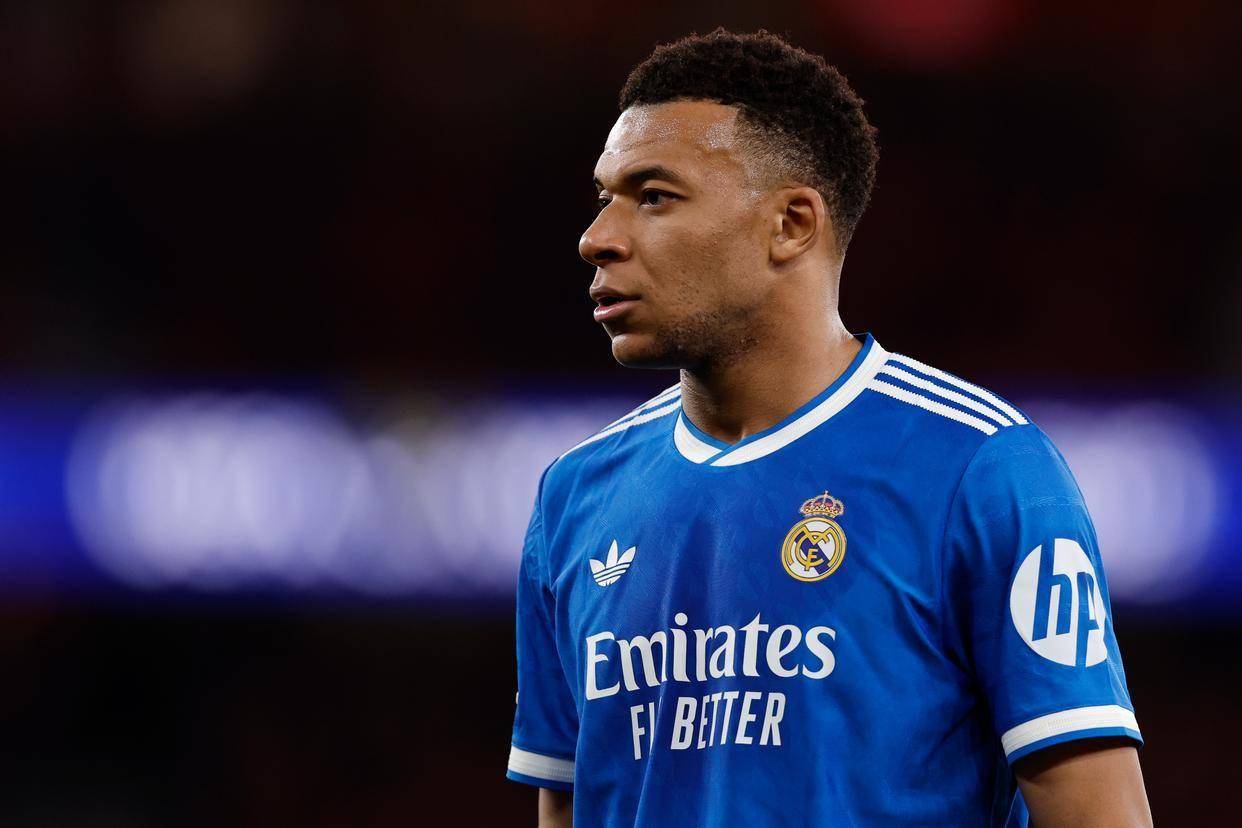 关于赛前浙江队复出首秀——欧冠节点到来姆巴佩关键时刻状态火爆，现场解说直呼：赛后布鲁克林篮网伤情更新的信息